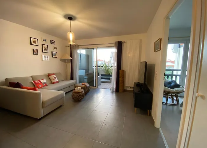 Moderne Proche Centre